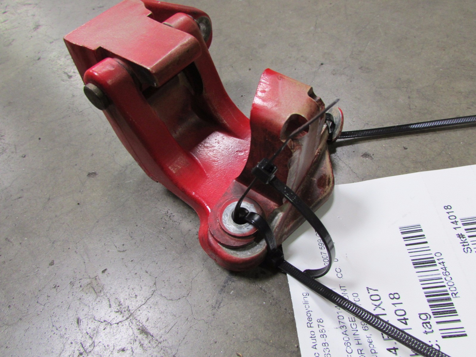 Ferrari 599 GTB, RH, Front Right Upper Door Hinge, Used, P/N 69124700