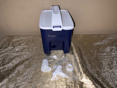 New UNIQUE Tupperware Click To Go Dispenser Pour-All Spout 3L container Blue