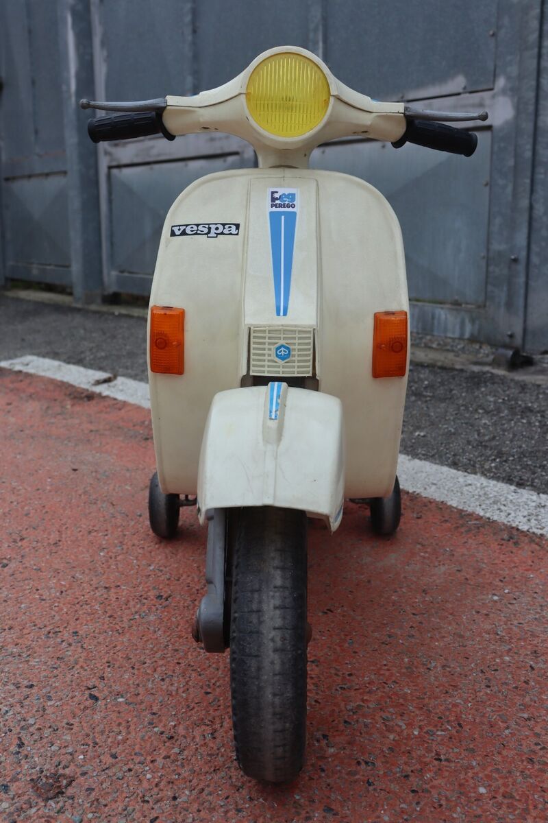 Vespa Peg Perego Vintage Toy V050 Age 1986 Working Elestart Vespa Peg Perego Vintage Toy V050 Age 1986 Working Elestart