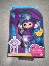 Fingerlings Wow Wee MIA Interactive Purple Baby Monkey original 2016 New