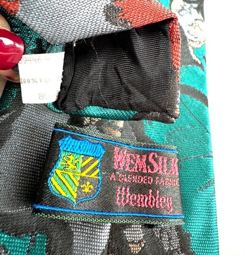 WEMSILK by Wembley Tie Hibiscus floral Teal & Red & Grey Pictorial 3.5" x 60" - Picture 3 of 3