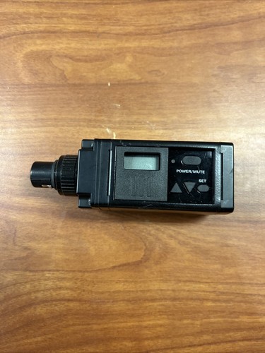AUDIO-TECHNICA ATW-T1802 - 1800 Series Plug-In Transmitter - Picture 2 of 7