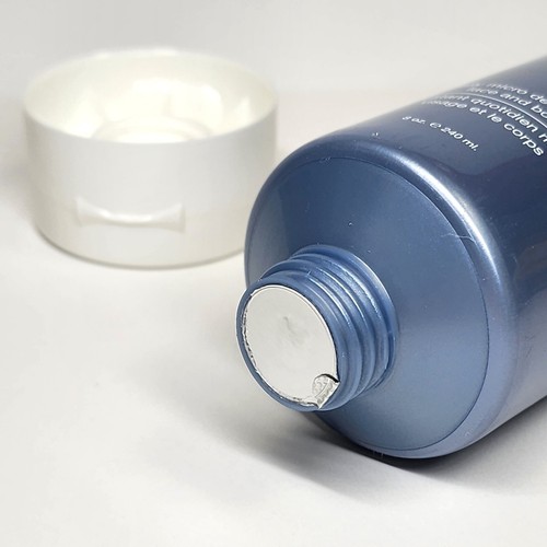 Stemulation Skincare - Daily Micro Derm Scrub - Viso e Corpo - 8 oz/240 ml SIGILLATO - Foto 8 di 9
