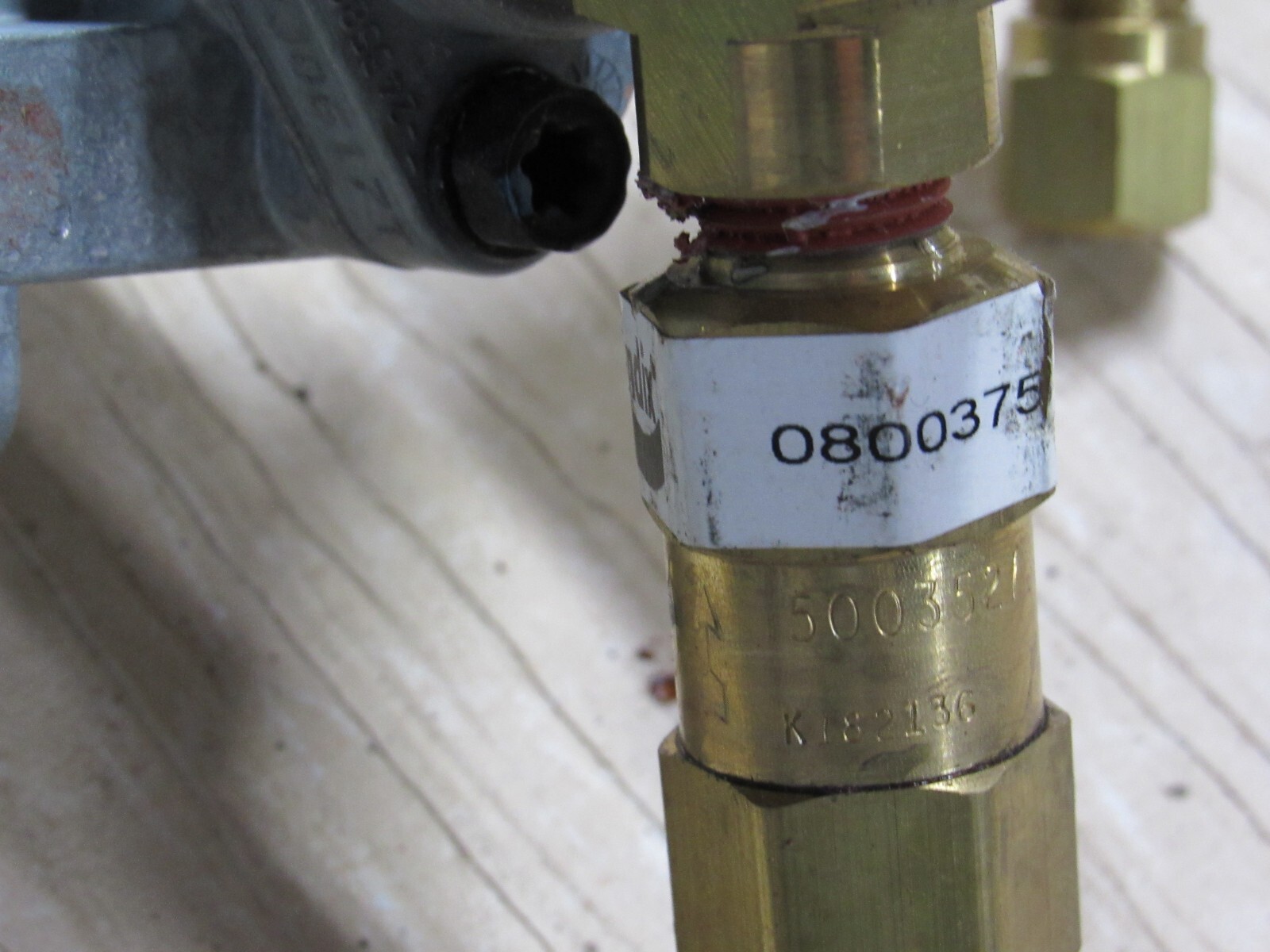 Bendix Air Brake Check Valve 0800375 5003521 914231 | eBay