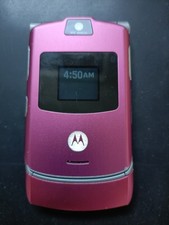 Motorola RAZR V3 Mobile Phone Violet Locked to Vodafone Good Condition.