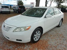 2009 Toyota Camry LE Sedan 4D