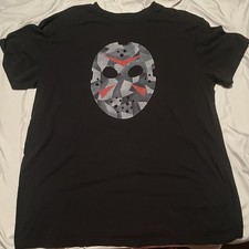 Worn Friday The 13th Jason Mask Tshirt Size 2XL