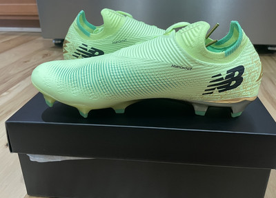 New Balance Furon Pro V7+ FG Soccer Cleats - Bukayo Saka