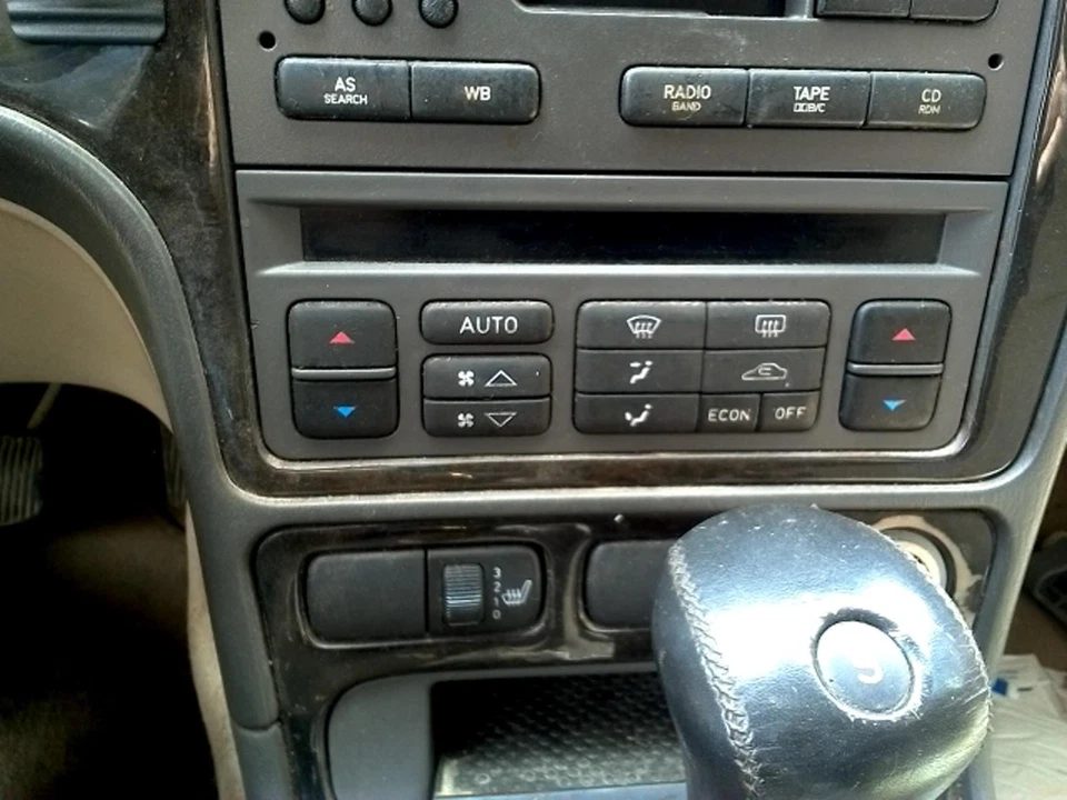 Motor de arranque usado se adapta a: Saab 9-5 2003 grado A Foto 2 de 4