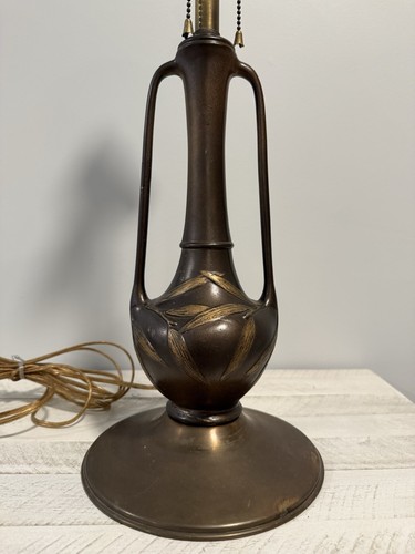 Antique Pittsburgh Olive Leaf Lamp Base For Slag Glass Reverse Painted RESTORED! - Picture 3 of 17