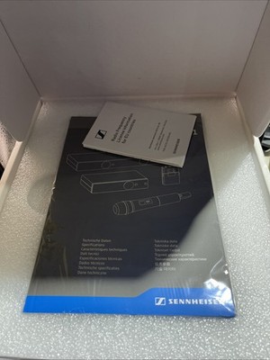  Sennheiser SKM-XSW 825 Handheld Transmitter