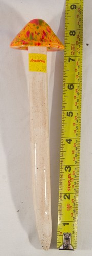 VTG Mushroom Ceramic Garden Stakes 9" - 10" - Picture 5 of 10