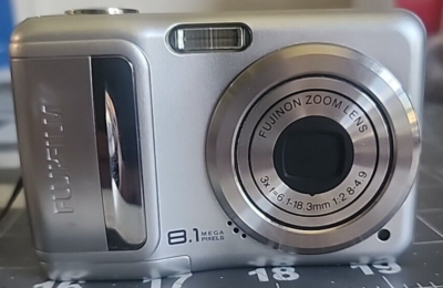 Fujifilm A850 8.1MP 3x Zoom Digital Camera With Strap Silver FOR