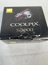 Nikon Coolpix S3000 12.0MP Plum Digital Camera Working Tested Original Box