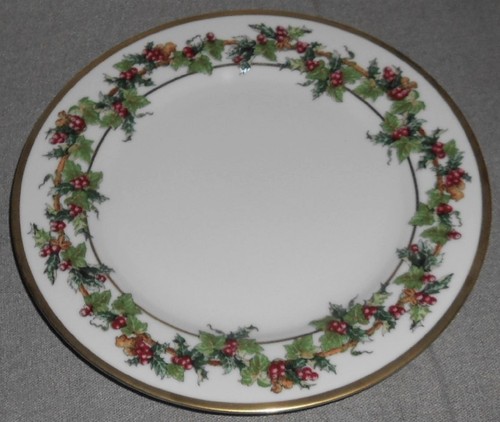 1992 Set (7) Royal Gallery IL MODELLO AGRIFOGLIO E EDERA piatti insalata NATALE - Foto 2 di 7