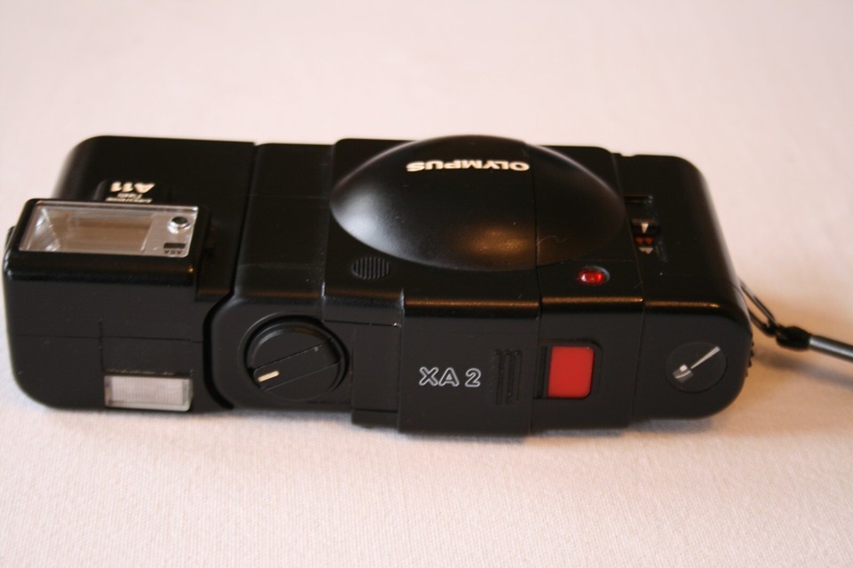 OLYMPUS XA2 35MM CAMERA POINT AND SHOOT (TESTED AND WORKING)) eBay