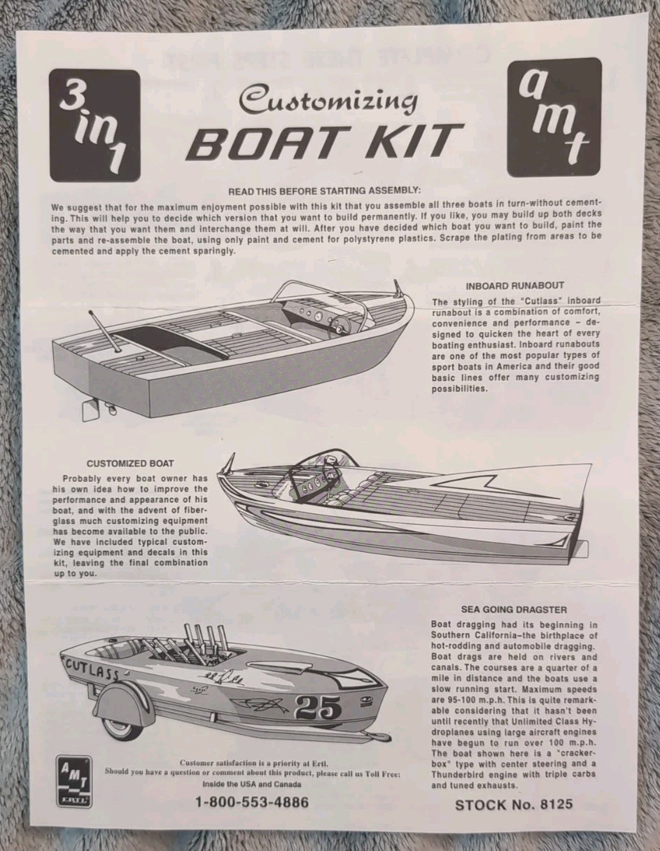 AMT Scale Model No. 8125 3in1 Customizing Boat Kit  Chris-Craft Runabout