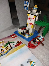 LEGO Pirates: Sabre Island (6265) Comes With Instructions And Original FrontBox 