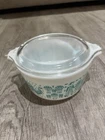 Vintage Pyrex Amish Butterprint Casserole Dish Turquoise #472 1.5 pt