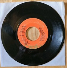 Happy Christmas (War Is Over) / Listen The Snow Is Falling John & Yoko RARE...