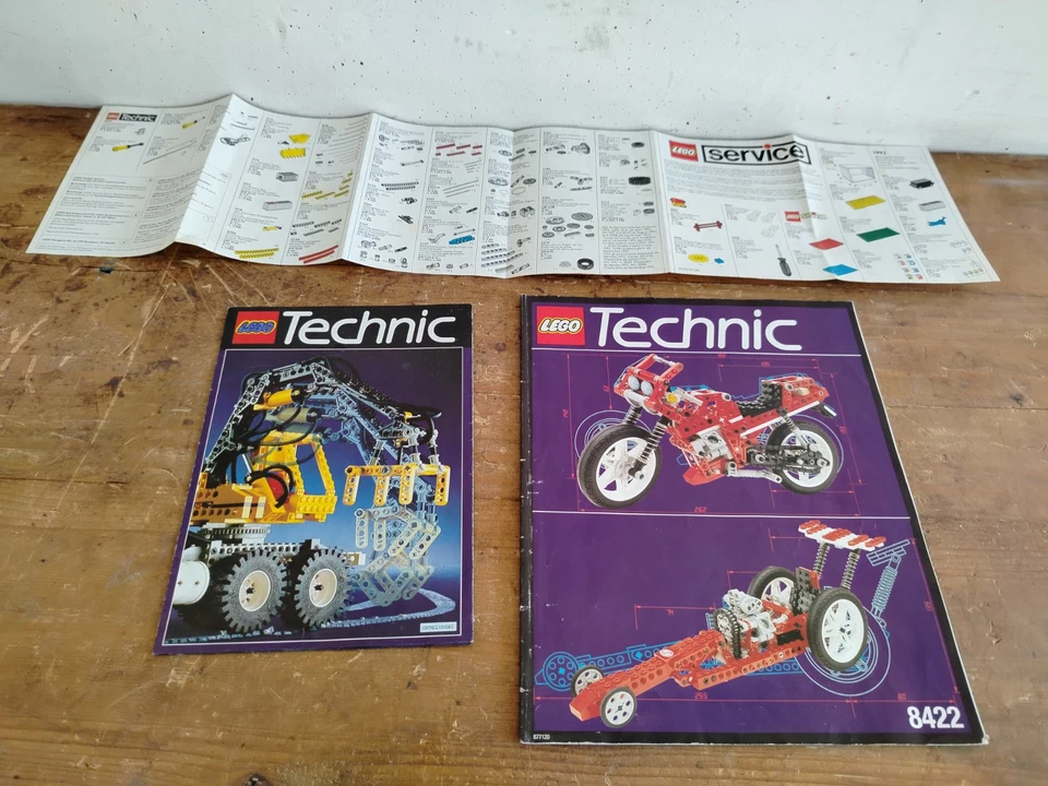 LEGO Technic 8422 Circuit Shock Racer / V-Twin Super Bike, foto 1 di 5