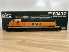 Kato HO Scale BNSF SD40-2 Mid W/Snoot Nose 37-2901