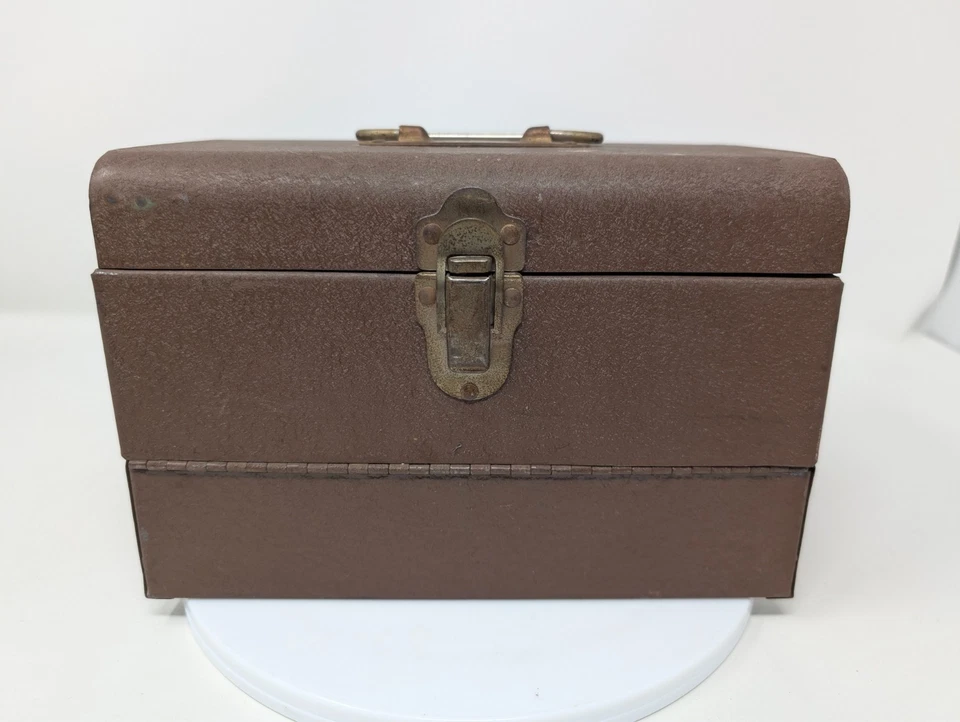 Caja de caja de película de almacenamiento de carrete de metal Bell & Howell de colección para súper 8 mm + 12 botes Foto 2 de 4