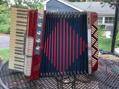 LINDO DE LUX ACCORDION made in I TALY 