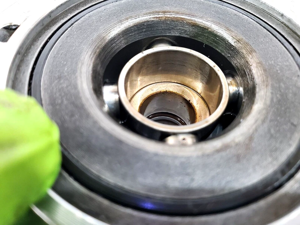 BOMBA SUSPENSIÓN HIDRÁULICA W126 560SEL 560SEC 190E 300TD 1172300064 Foto 4 de 4