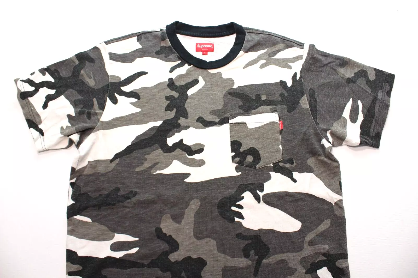 2018 SUPREME ~ POCHE CAMO ~ TEE L ~ GRIS~ arbre/rugby/travail/pierre/logo/louis/jordan