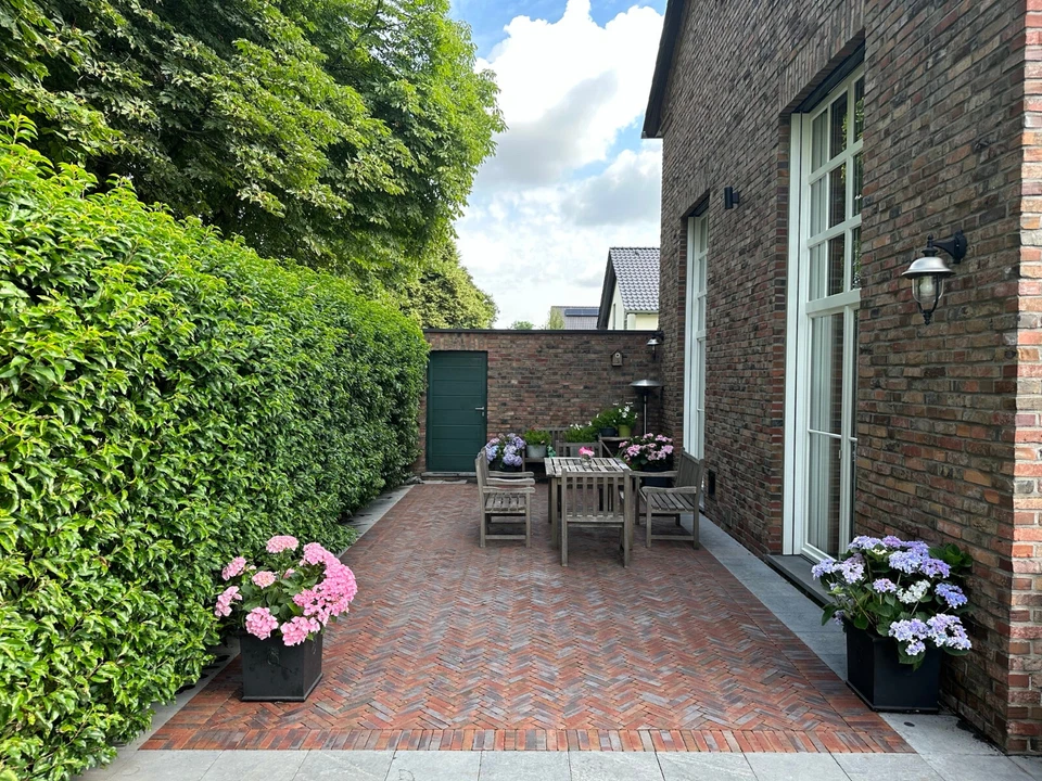 Feldbrandsteine Verblender Klinker BH1059 rot-bunt Kohlebrand verzogen - Bild 3 von 3