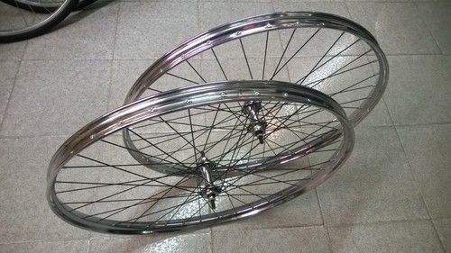 COPPIA DI RUOTE R DA 28 X 1 5/8 X 1 3/8 CERCHIO E MOZZO IN ACCIAIO RAGGI  NERI | eBay