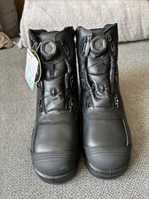 mens waterproof work boots size 9