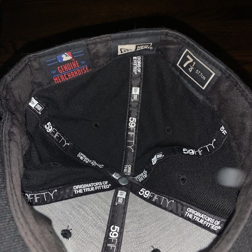 Boston Red Sox Hat Cap Fitted Black Men's MLB Baseball New Era Sz 7 1/4/57.7cm - Picture 3 of 3