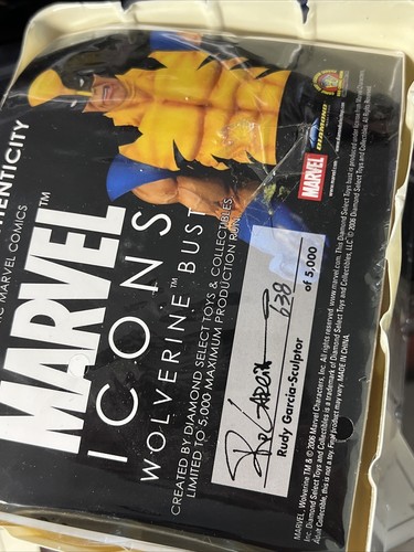 2008 Diamond Select Toys Marvel Icons Wolverine Mini Bust #638/5000 - Picture 8 of 8