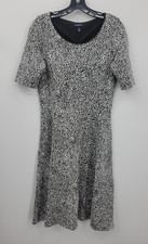 Lands End Dress Womens Small Black White Geo Print Short Sleeve Fit and Flare 