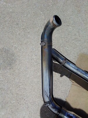 Harley Davidson screaming eagle exhaust pipes