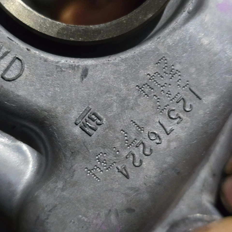 Oil Pump Cadillac 4.6L 2004-2010 STS SRX XLR OEM - Image 4 of 4