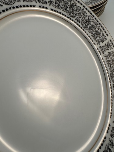 Wilshire House - Spanish Scroll - Salad Dessert Plate - Gold Trim - Set of 6 - Picture 7 of 10