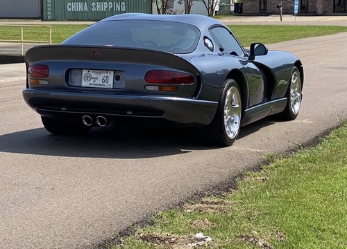 2000 Dodge Viper GTS