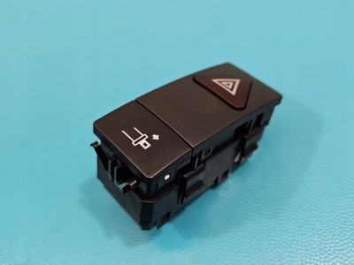 WARNBLINKSCHALTER MERCEDES E C207 A207 2079053400 / IM 07686