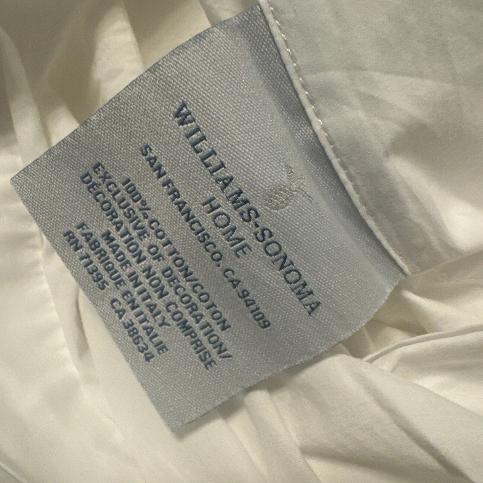 Williams Sonoma home luxury King duvet cover white percale W/ green satin Stitch - Image 3 of 4