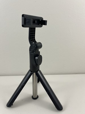 Selfie stick Phone Bluetooth extendable tripod Stand XT-02P streaming video pics