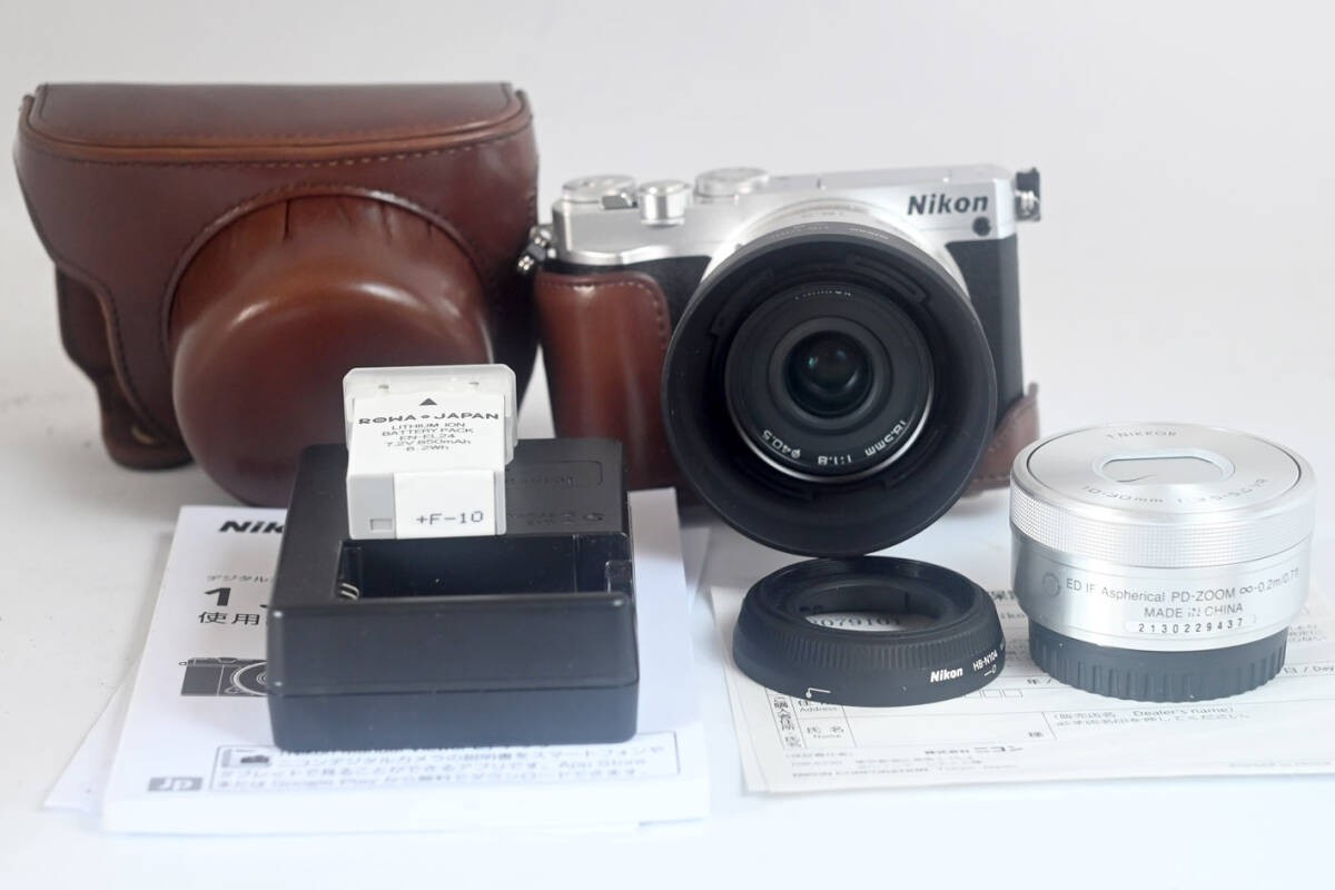 Nikon 1 J3 & J5セット Amazon | Nikon ミラーレス一眼 Nikon1 J5 ダブルズームキット