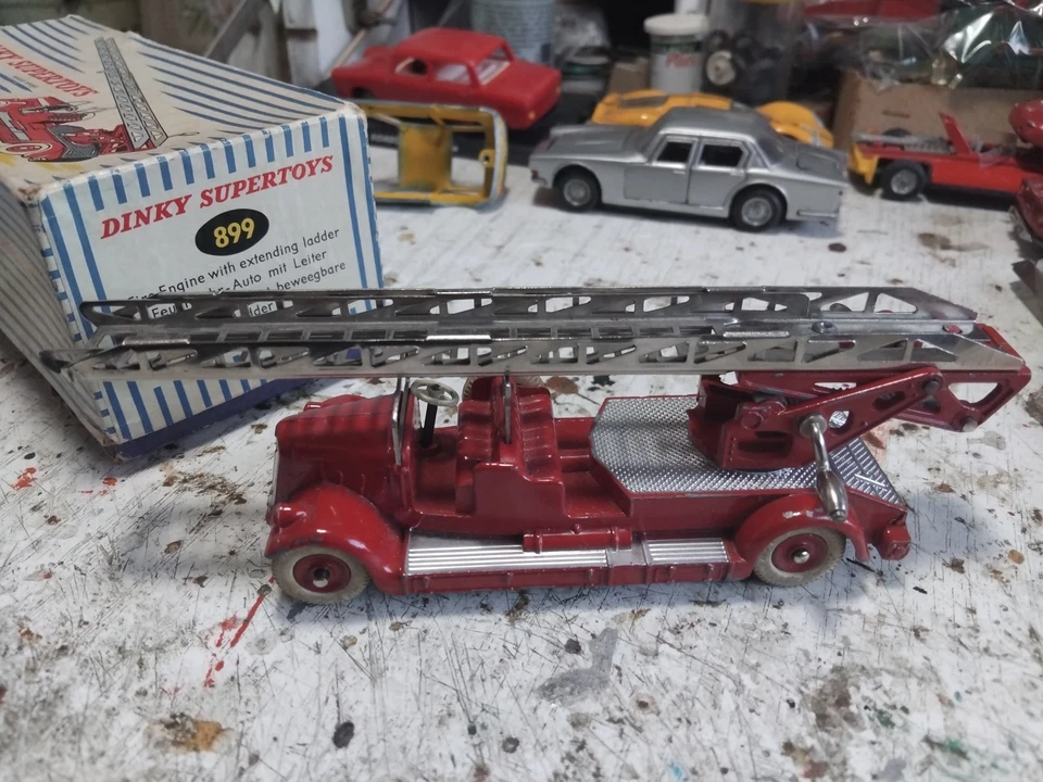 Dinky Toys France 899 1/43 Delahaye Auto Echelle De Pompiers + Scatola Originale - Immagine 3 di 4