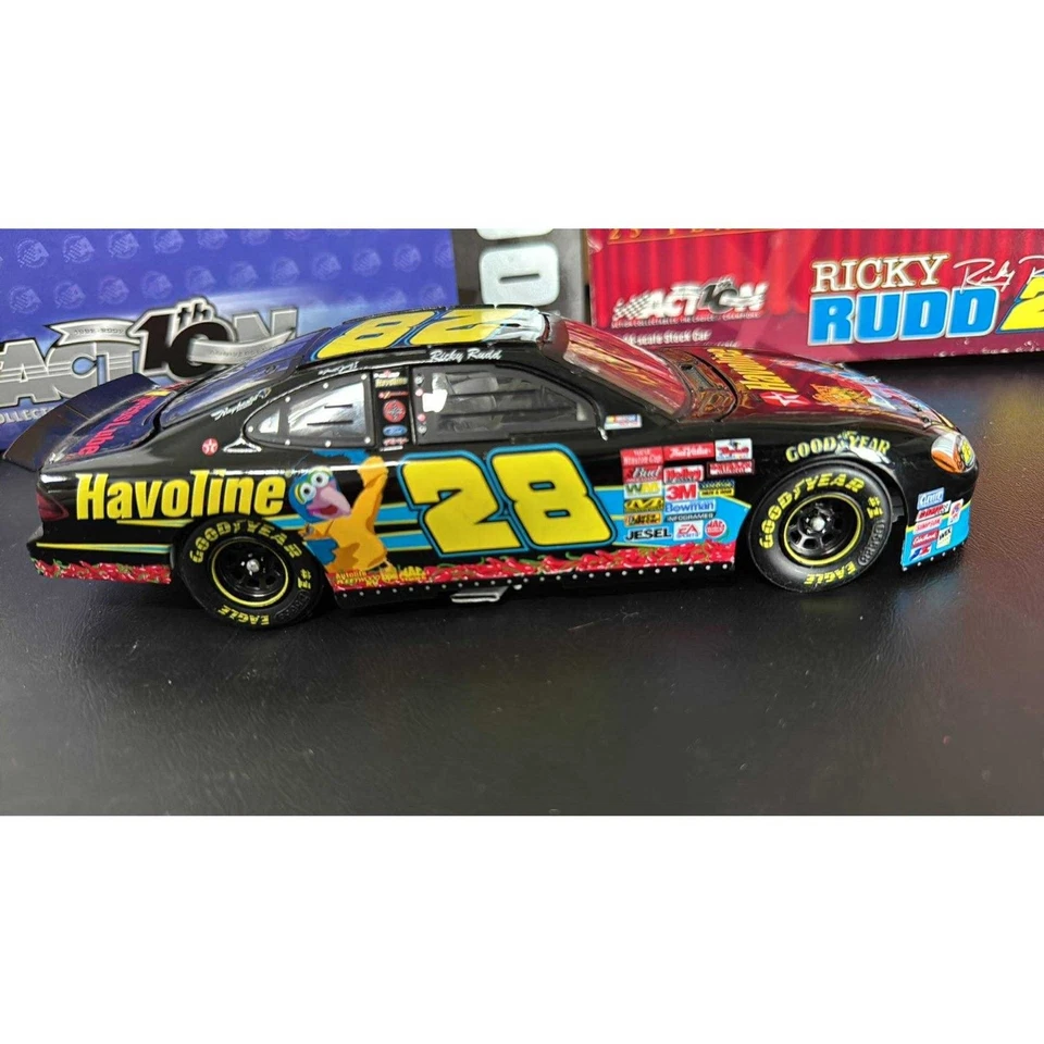 Nascar 2020mRicky Rudd #28 Havoline The Muppet Show Series  Foto 2 de 4