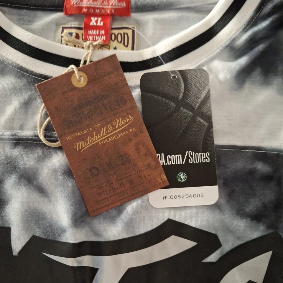 CAMISETA MITCHELL AND NESS TORONTO RAPTORS MUJER TALLA XL CROP TOP  Foto 4 de 4