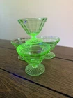 Set Of 4 Vintage Uranium Depression Glass Sherbet Dessert Cups Green Vaseline