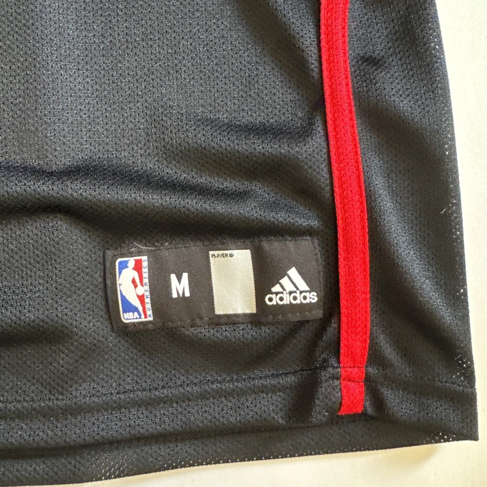 Camiseta Philadelphia 76ers Niños M NBA Baloncesto Iguodala Adidas Sixers Foto 4 de 4