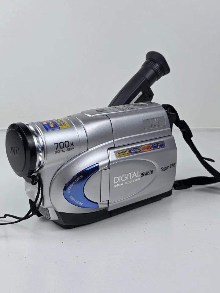 JVC SXM260 Camcorder -  Silver - Image 2 of 4